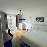 Fulham Serviced Apartment